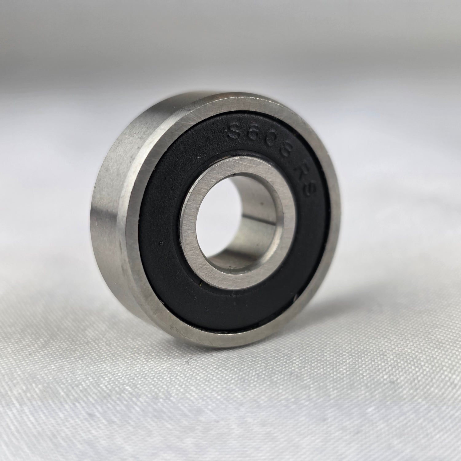R6-2RS BALL BEARINGS